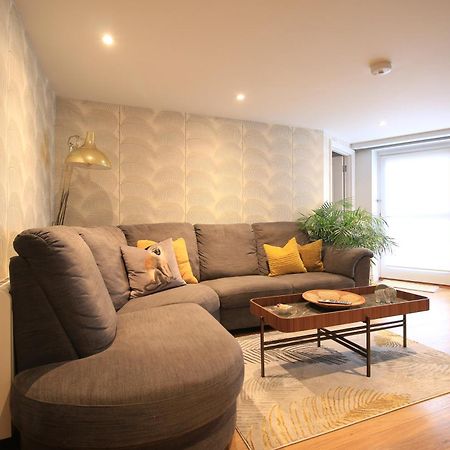 Streamside Apartments Yeovil Dış mekan fotoğraf