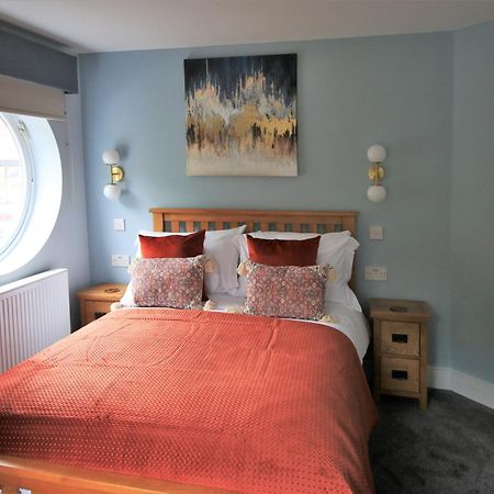 Streamside Apartments Yeovil Dış mekan fotoğraf