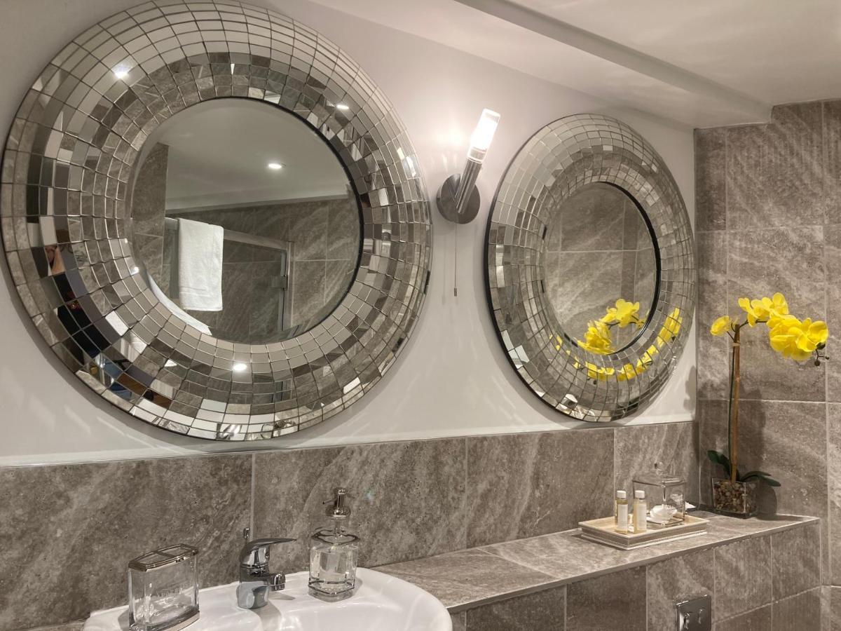 Streamside Apartments Yeovil Dış mekan fotoğraf