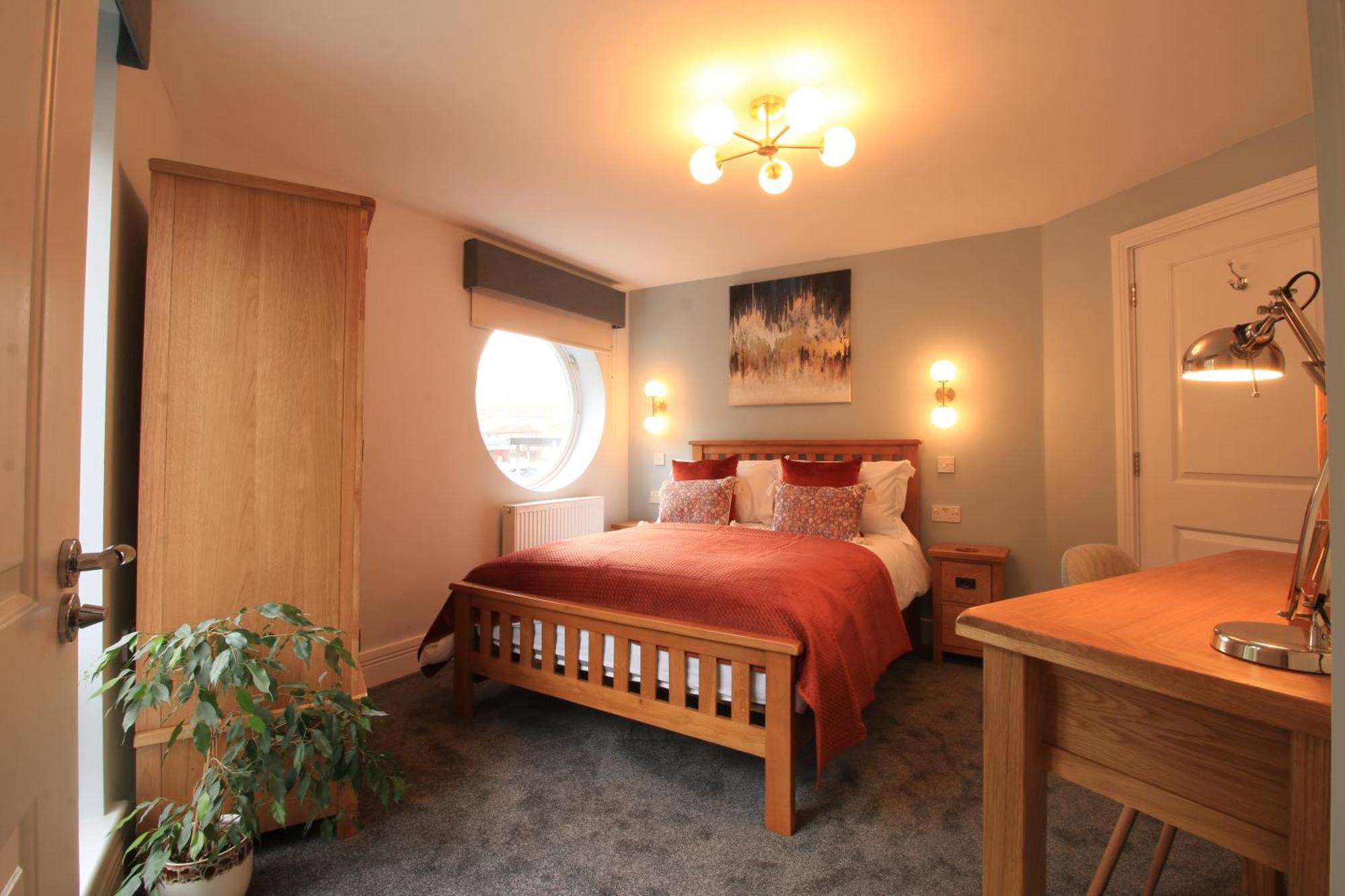 Streamside Apartments Yeovil Dış mekan fotoğraf
